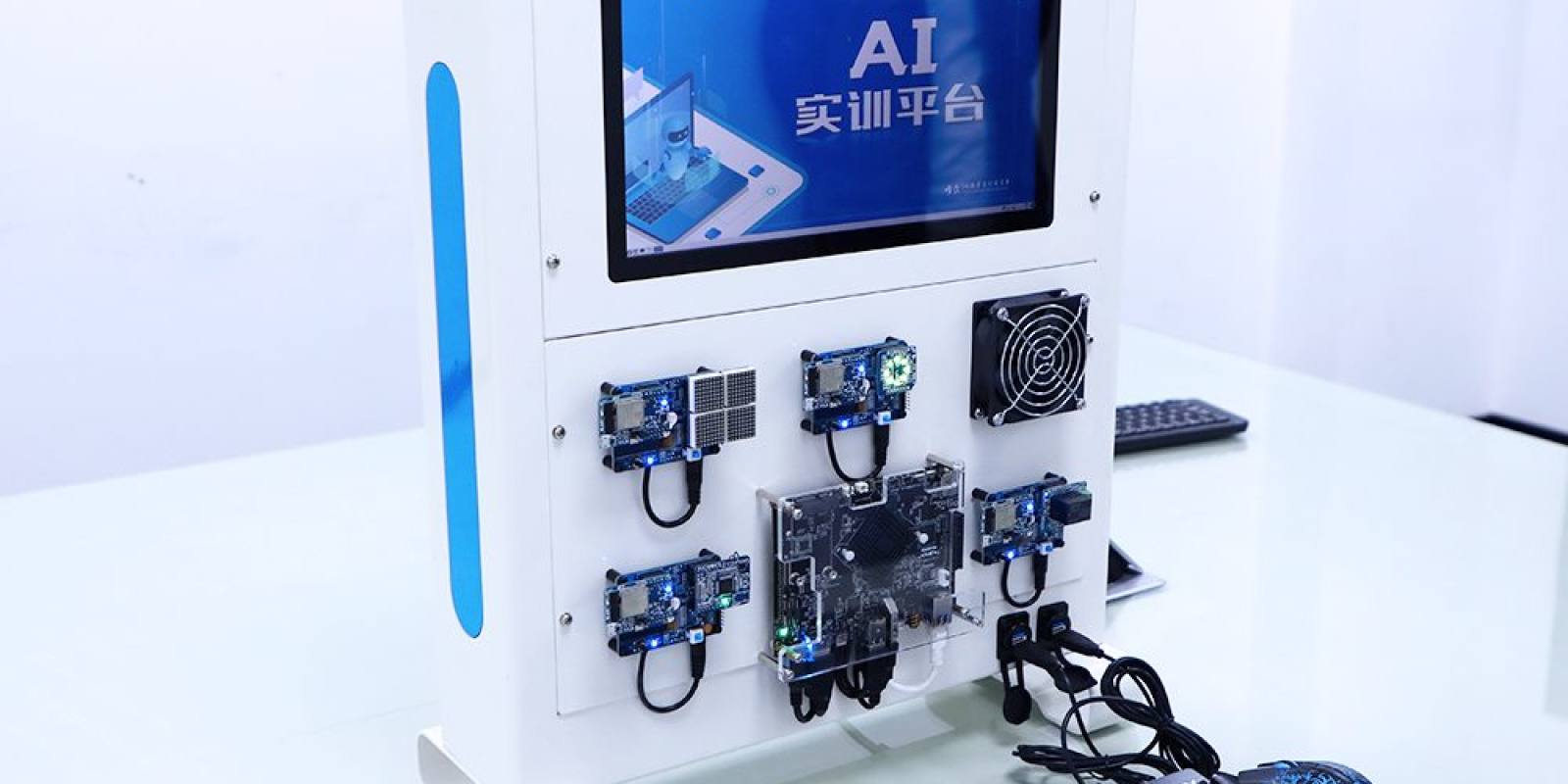 S16英雄联盟总决赛主视觉舞台灯效